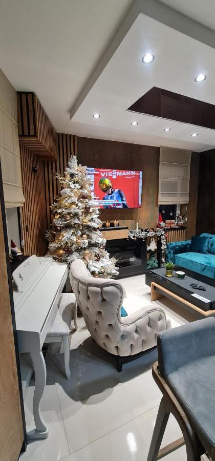 Design Apartment Platinium Spa Lux 5 Star "Havana" Completely Private Wellness & Spa Free Included Sauna & Jacuzzi & Salt Wall & Fire Place & 3D Ceilings & Business Wifi & Netflix & Keyless Code Entry & Full Smart App & Secure 2 Parking Place Ćuprija 외부 사진