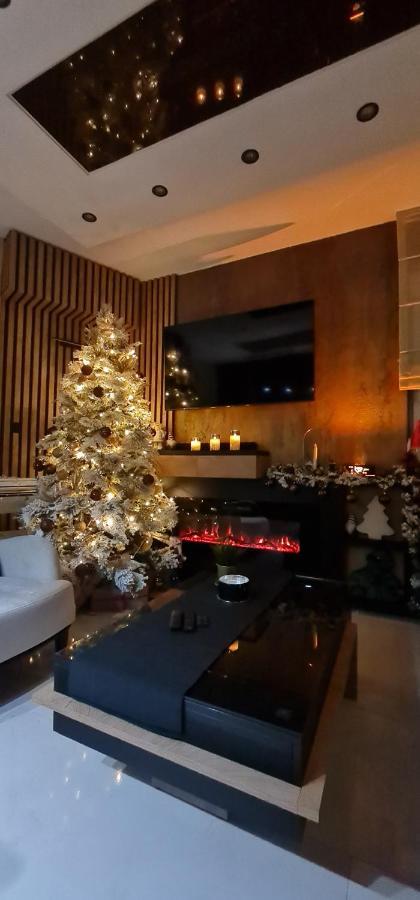 Design Apartment Platinium Spa Lux 5 Star "Havana" Completely Private Wellness & Spa Free Included Sauna & Jacuzzi & Salt Wall & Fire Place & 3D Ceilings & Business Wifi & Netflix & Keyless Code Entry & Full Smart App & Secure 2 Parking Place Ćuprija 외부 사진